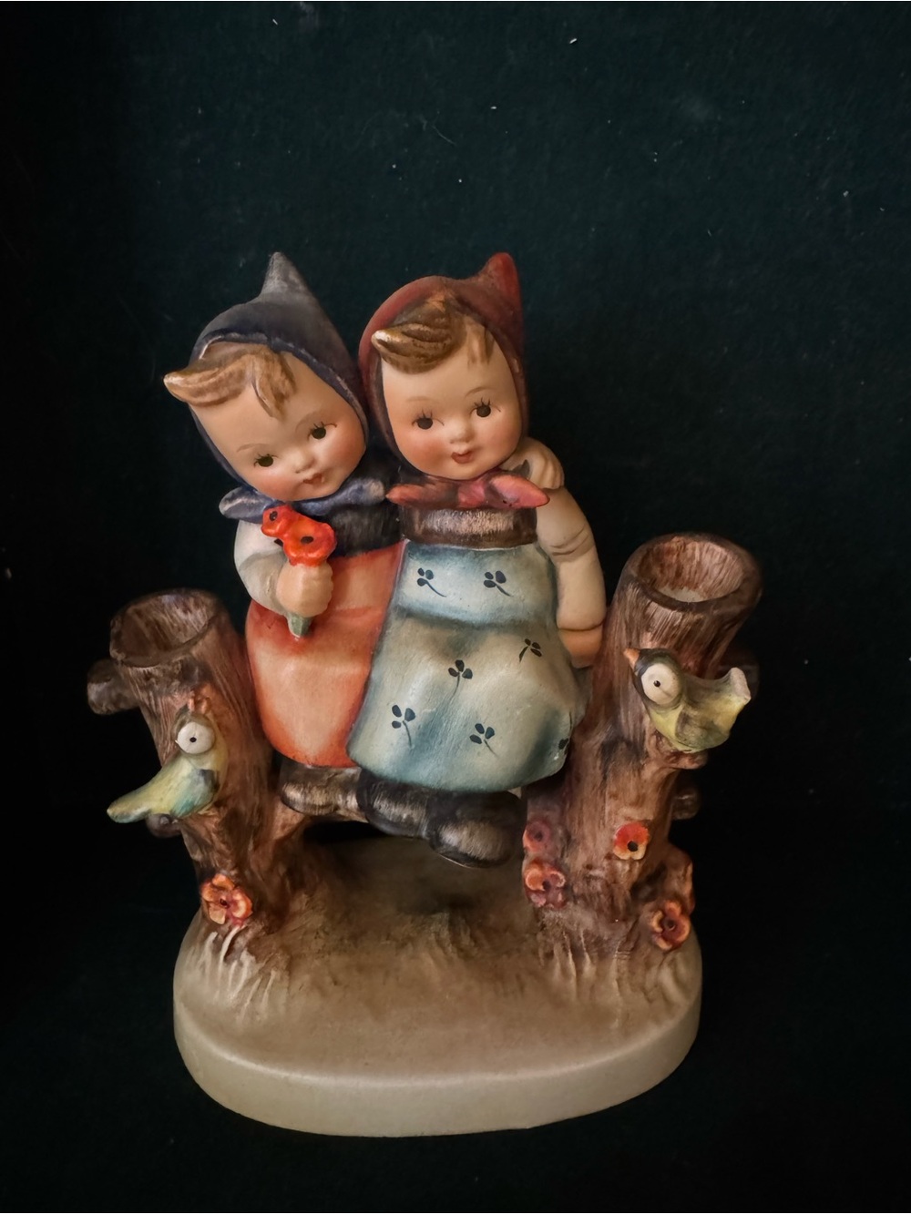 Hummel #179 “Coquettes” Vintage Ceramic Children Figurine TMK-2 cast 1950-1955